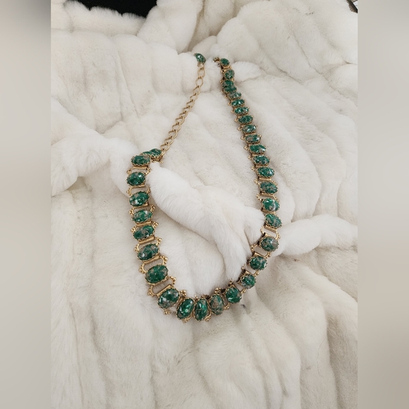 1960's Vintage Goldtone With Gren & Goldflake Cab.Belt - Picture 3 of 6